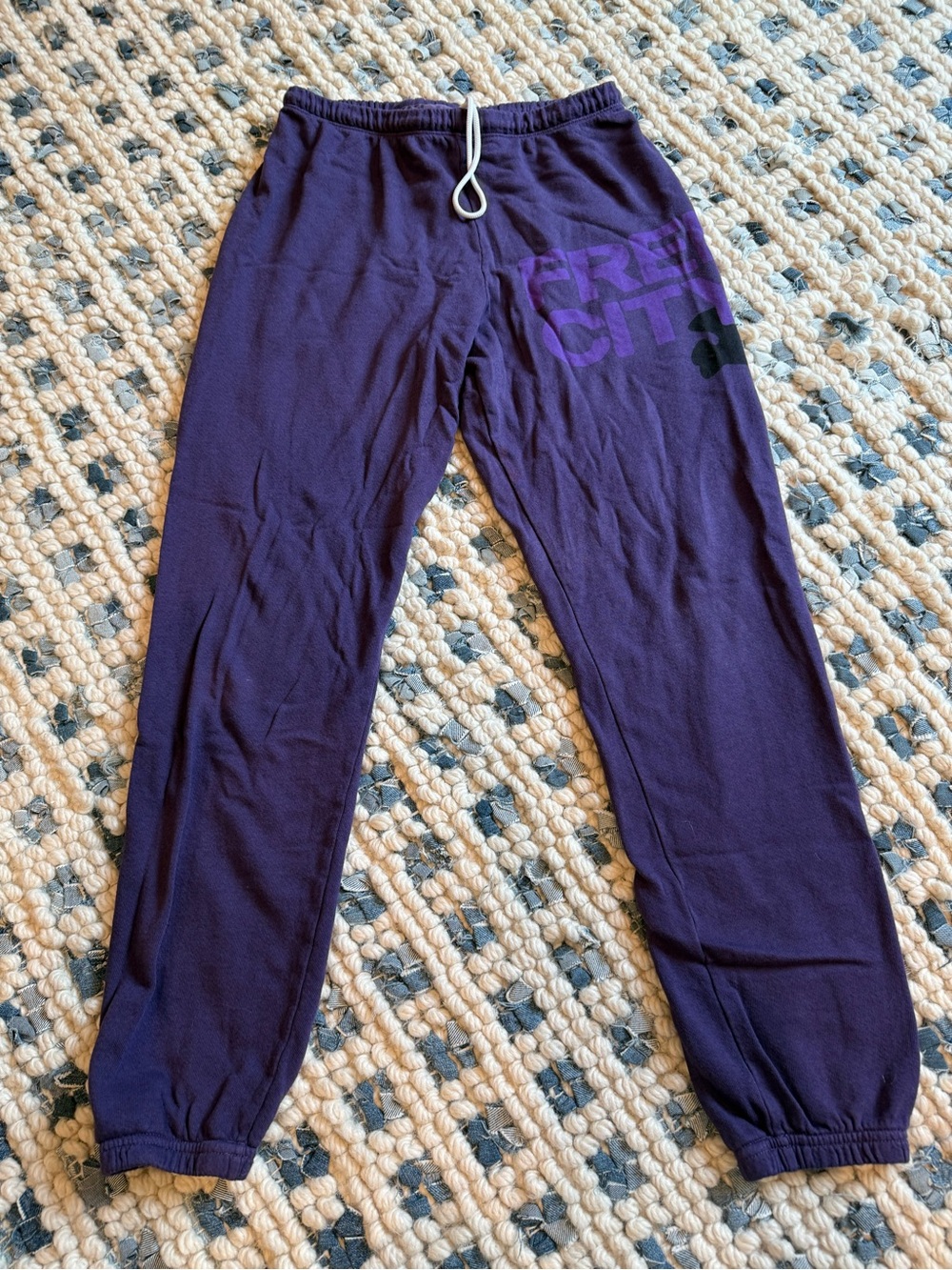 freecity Deep Purple sweatpants